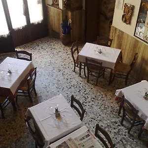 Garibaldi Hotel