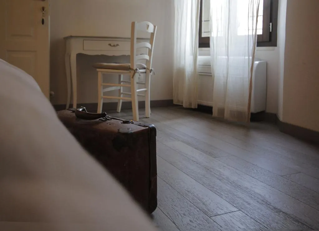 *** Bed & Breakfast B&B Il Senesino Siena Italy